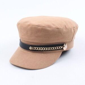 Camel Paige Boy Baker Boy Fiddler Cap with Gold Chain Trim – Black Band Detail